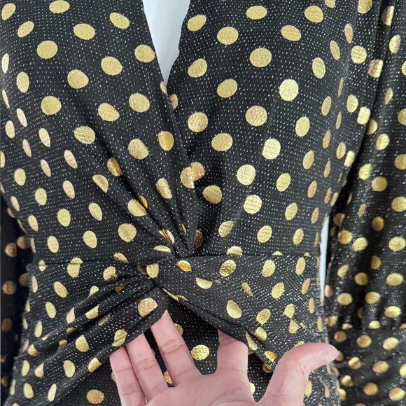 New 🖤💛 Elegant Black and Gold Polka Dot Long Sleeve Mini Dress - Picture 8 of 17